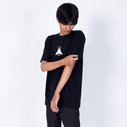 Kaos Logo Warna Hitam Lengan Pendek